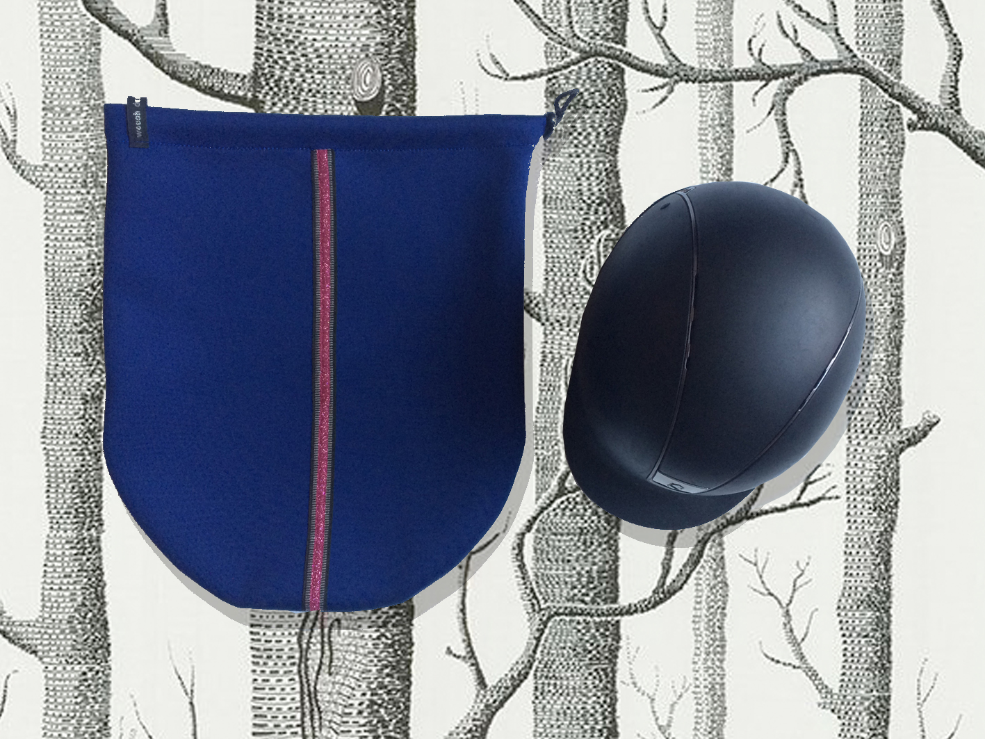 sac-a-bombe-bleu-marine