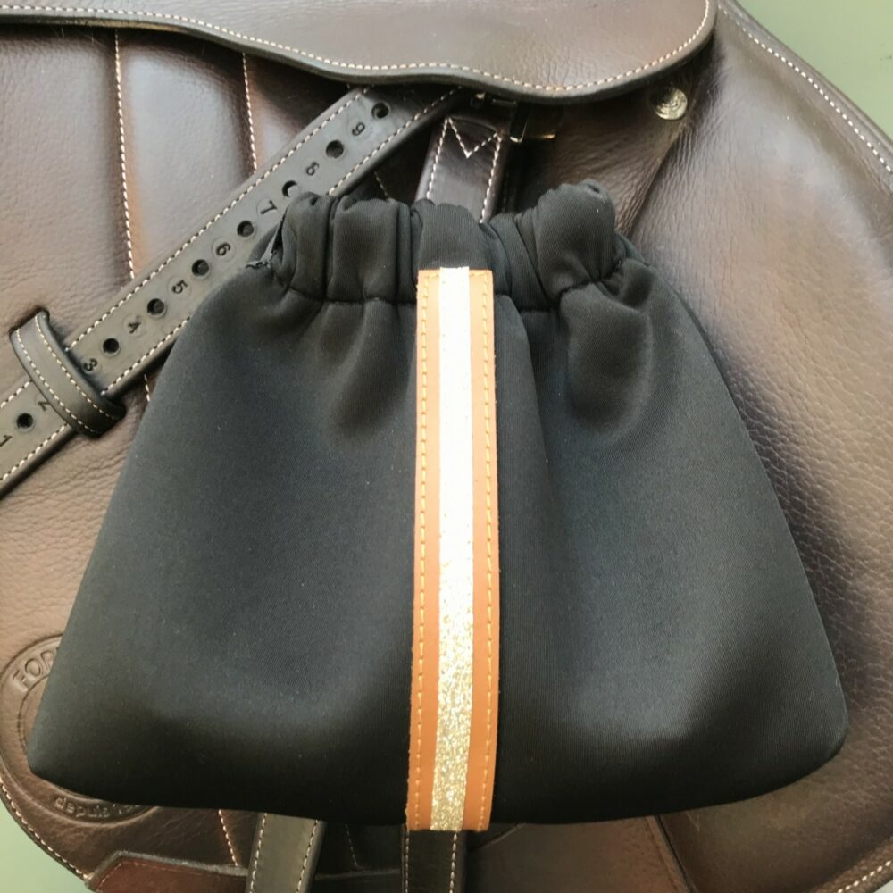 housses d'étriers noir