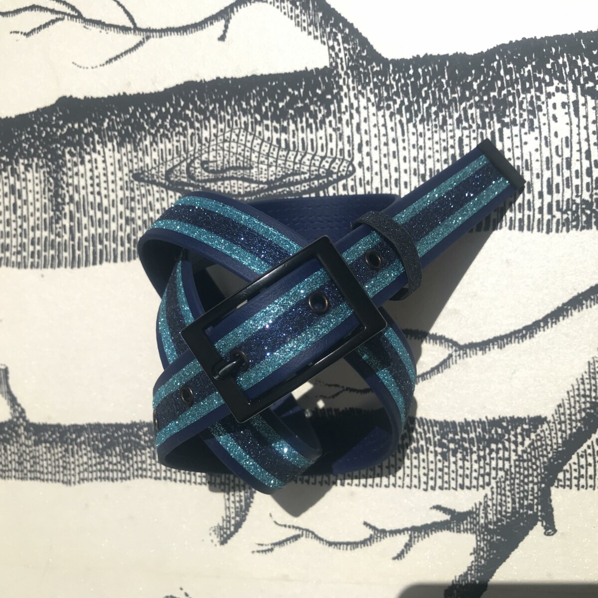 ceinture biothane bleu fonce a paillettes bleu givre bleu nuit