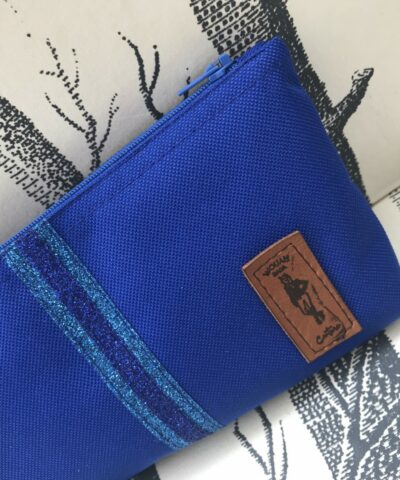 pochette de ceinture pour téléphone équitation bleu vif paillettes bleu givré bleu roi détail
