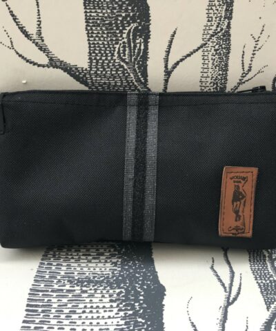 pochette de ceinture pour téléphone équitation noire similicuir gris swaro paillettes noires
